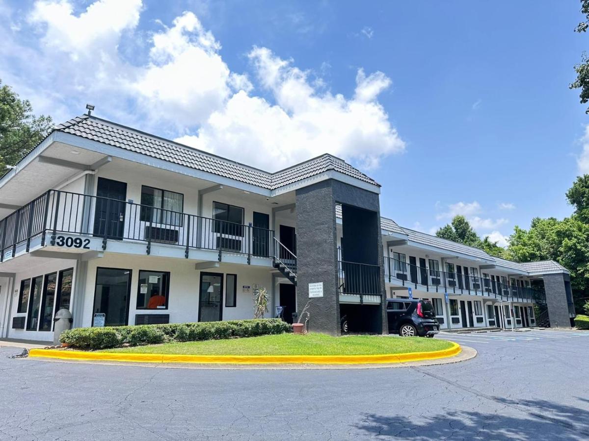 Masters Inn Atlanta - Doraville At I-85 & 285 Luaran gambar